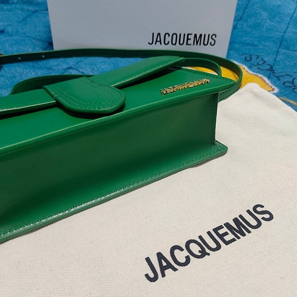 Jacquemus Green Leather Crossbody Bag - Picture 4 of 7